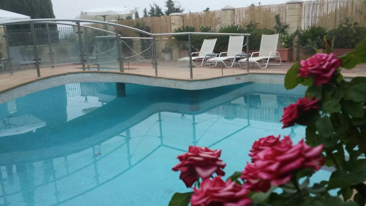 Hotel Sierra Hidalga Ронда 3*,